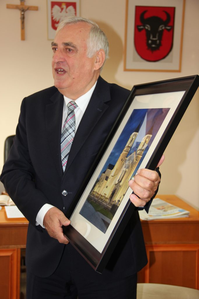 Burmistrz podziękował Janowi Puchalskiemu za lata pracy w Zambrowie