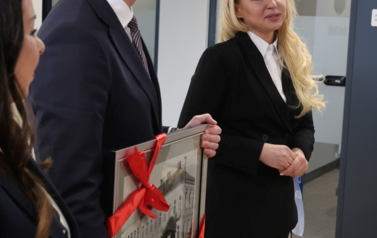 001 - Otwarcie nowej siedziby banku PKO BP  fot. J. Kurpiewska (35)
