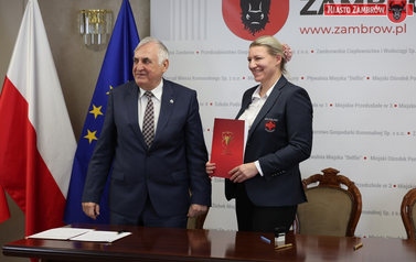 Zambr&oacute;w stawia na sport: Podpisanie um&oacute;w dotacyjnych ze stowarzyszeniami 3