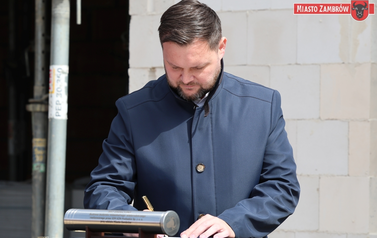 001 - symboliczne wmurowanie kamienia węgielnego ul. Magazynowa 8A 10 - 24.04.2026 r.  fot. J. Kurpiewska (105)