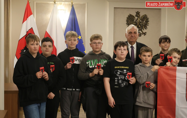 001 - Harcerze z ZHR z wizytą w urzędzie - 13.05.2026 r.  fot. J. Kurpiewska (12)
