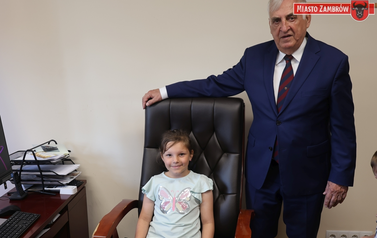 002 - Przedszkolaki z MP 1 z wizytą u Birmistrza 26.05.2026r. J. Kurpiewska (67)