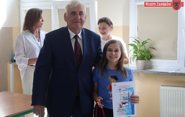 English Expert 2026 (10)
