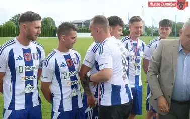 Piłkarskie Święto na Stadionie Miejskim &mdash; Olimpia Zambr&oacute;w żegna sezon z awansem do III Ligi! 60