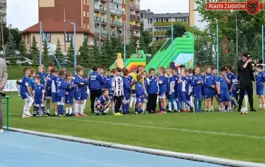 Piłkarskie Święto na Stadionie Miejskim &mdash; Olimpia Zambr&oacute;w żegna sezon z awansem do III Ligi! 67