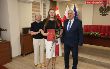 Uroczyste Wręczenie Akt&oacute;w Awansu Zawodowego Nauczycieli w Zambrowie 20