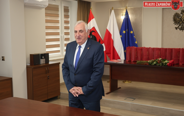 Uroczyste Wręczenie Akt&oacute;w Awansu Zawodowego Nauczycieli w Zambrowie 24