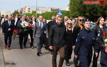 Bitwa o Zambr&oacute;w J. Kurpiewska (67)