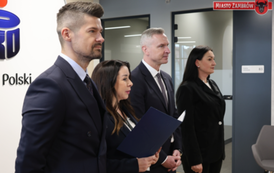 001 - Otwarcie nowej siedziby banku PKO BP  fot. J. Kurpiewska (6)