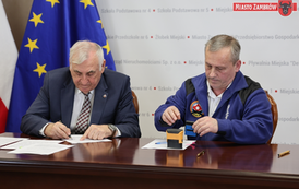 Zambr&oacute;w stawia na sport: Podpisanie um&oacute;w dotacyjnych ze stowarzyszeniami 7