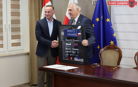 Zambr&oacute;w stawia na sport: Podpisanie um&oacute;w dotacyjnych ze stowarzyszeniami 16