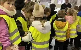 Galeria aktualności Wizyta Przedszkolak&oacute;w z MP3 w Regionalnej Izbie Historycznej MOK w Zambrowie 7