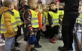 Galeria aktualności Wizyta Przedszkolak&oacute;w z MP3 w Regionalnej Izbie Historycznej MOK w Zambrowie 8