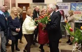 Galeria aktualności Antek Smykiewicz zaśpiewał z okazji Dnia Kobiet 3