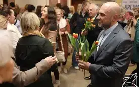 Galeria aktualności Antek Smykiewicz zaśpiewał z okazji Dnia Kobiet 14