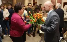 Galeria aktualności Antek Smykiewicz zaśpiewał z okazji Dnia Kobiet 16
