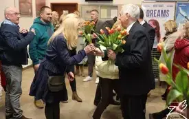 Galeria aktualności Antek Smykiewicz zaśpiewał z okazji Dnia Kobiet 22