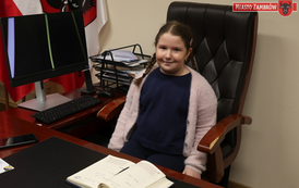 Wizyta uczni&oacute;w z SP nr 3 w Urzędzie Miasta Zambr&oacute;w 24
