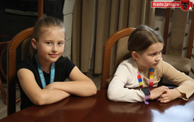 001 - Uczniowie z SP nr 4 z wizytą w Urzędzie - 06.05.2026 r.  fot. J. Kurpiewska (8)