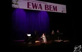 Ewa Bem zaśpiewała z okazji Dnia Matki  1