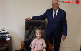 002 - Przedszkolaki z MP 1 z wizytą u Birmistrza 26.05.2026r. J. Kurpiewska (141)