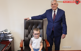 002 - Przedszkolaki z MP 1 z wizytą u Birmistrza 26.05.2026r. J. Kurpiewska (133)