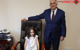 002 - Przedszkolaki z MP 1 z wizytą u Birmistrza 26.05.2026r. J. Kurpiewska (89)