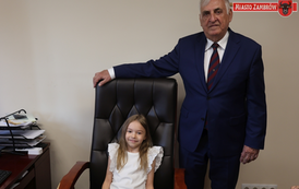 002 - Przedszkolaki z MP 1 z wizytą u Birmistrza 26.05.2026r. J. Kurpiewska (64)