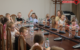 002 - Przedszkolaki z MP 1 z wizytą u Birmistrza 26.05.2026r. J. Kurpiewska (20)