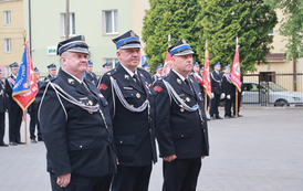Powiatowe Obchody Dnia Strażaka w Zambrowie &mdash; Odznaczenia, Awanse i Wzruszające Chwile 21