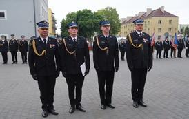 Powiatowe Obchody Dnia Strażaka w Zambrowie &mdash; Odznaczenia, Awanse i Wzruszające Chwile 23