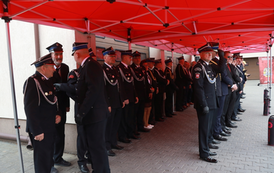 Powiatowe Obchody Dnia Strażaka w Zambrowie &mdash; Odznaczenia, Awanse i Wzruszające Chwile 57