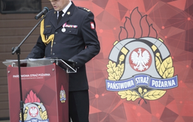 Powiatowe Obchody Dnia Strażaka w Zambrowie &mdash; Odznaczenia, Awanse i Wzruszające Chwile 72