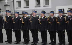 Powiatowe Obchody Dnia Strażaka w Zambrowie &mdash; Odznaczenia, Awanse i Wzruszające Chwile 87