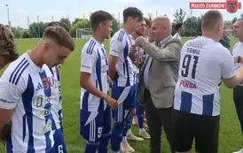Piłkarskie Święto na Stadionie Miejskim &mdash; Olimpia Zambr&oacute;w żegna sezon z awansem do III Ligi! 52