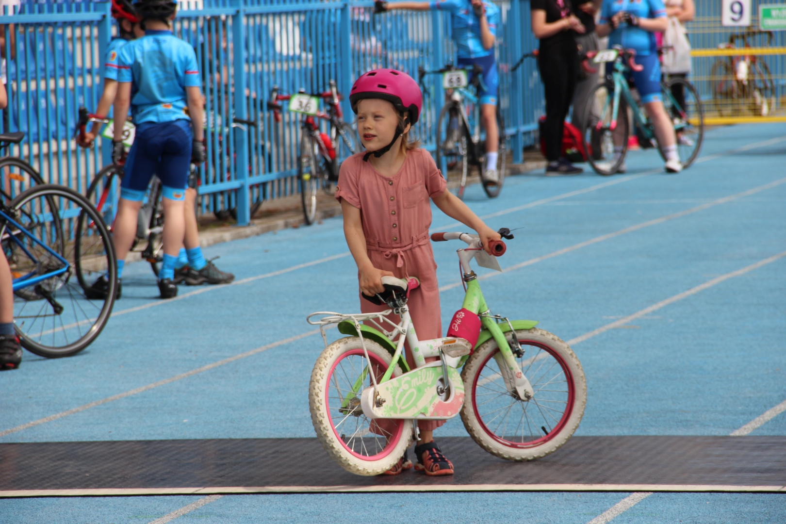 Wyścigi rowerowe z okazji Dnia Dziecka
