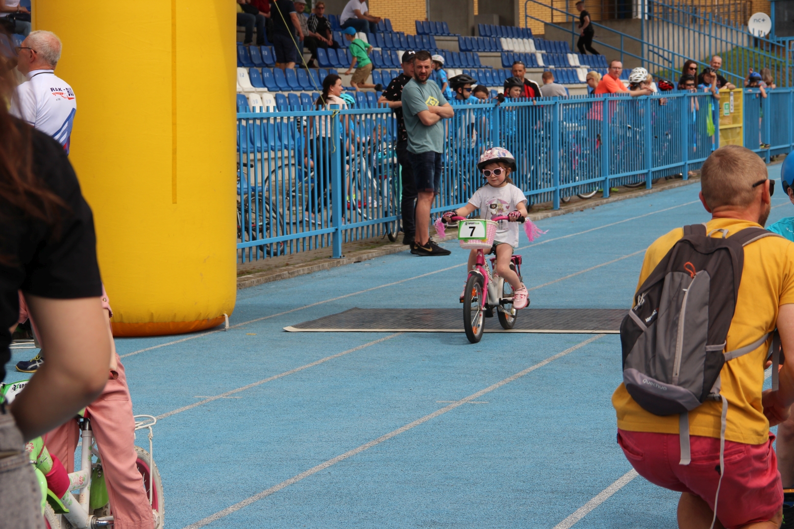 Wyścigi rowerowe z okazji Dnia Dziecka
