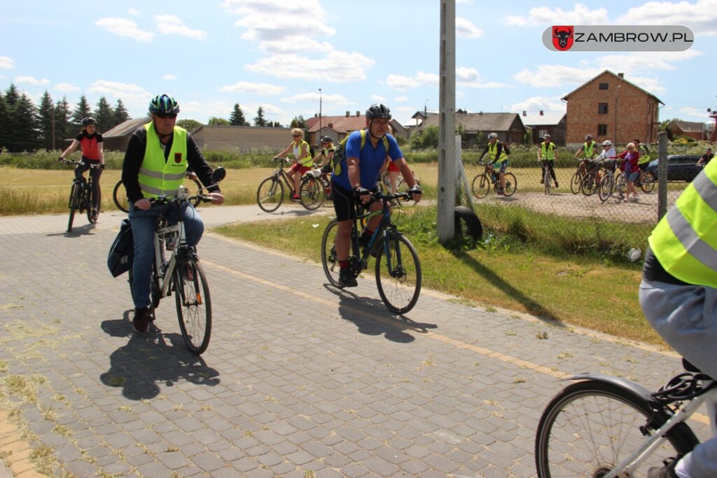 Sympatycy rowerowych wypraw po raz drugi na trasie “Zambrów na rowery 2023r. 04.06.2023r. fot. J. Włodkowska - Kurpiewska