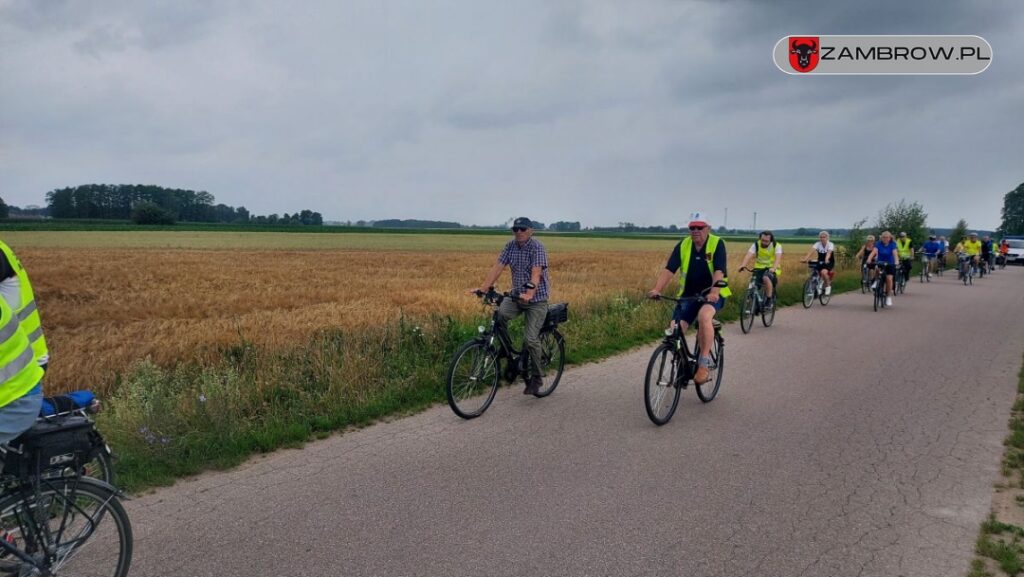 Rowerzyści po raz trzeci na trasie "Zambrów na rowery" 02.07.2023r. fot. A. Trochimowicz