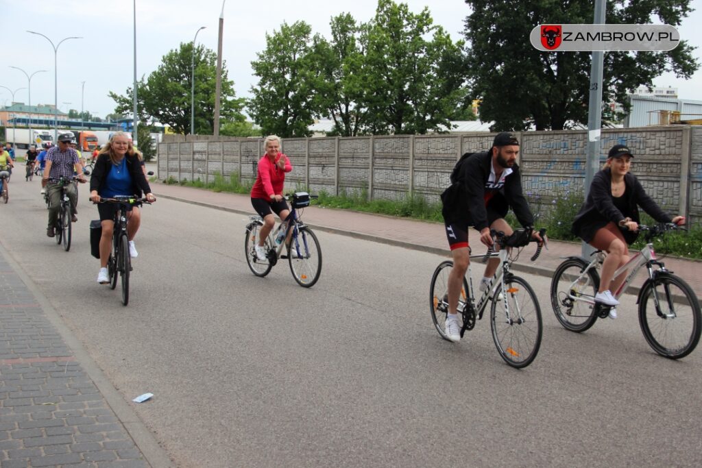 Rowerzyści po raz trzeci na trasie 02.07.2023r. J. Włodkowska - Kurpiewska