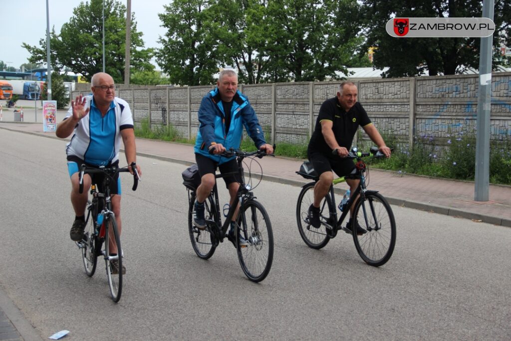 Rowerzyści po raz trzeci na trasie 02.07.2023r. J. Włodkowska - Kurpiewska