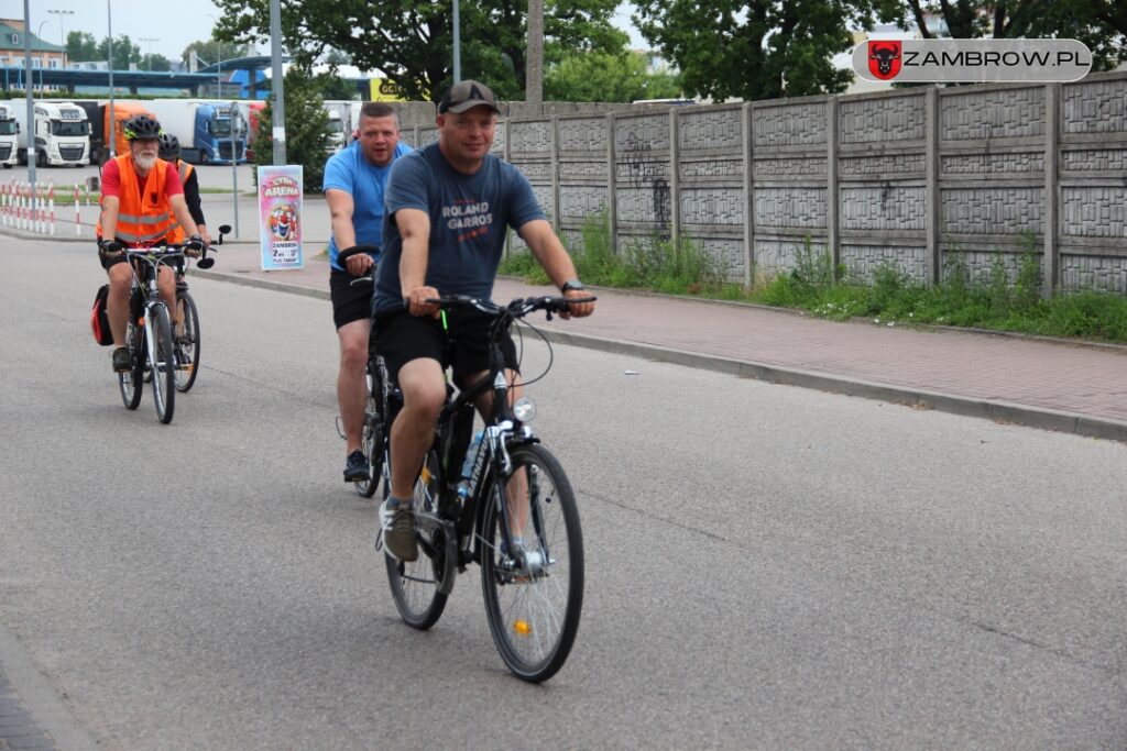 Rowerzyści po raz trzeci na trasie 02.07.2023r. J. Włodkowska - Kurpiewska