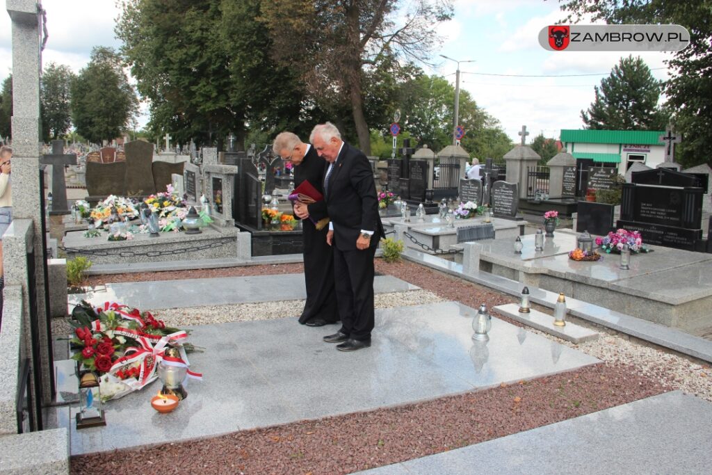 Samorządowcy uczcili pamięć żołnierzy poległych podczas wybuchu II wojny światowej 01.09.2023r. fot. M. Maciejewski