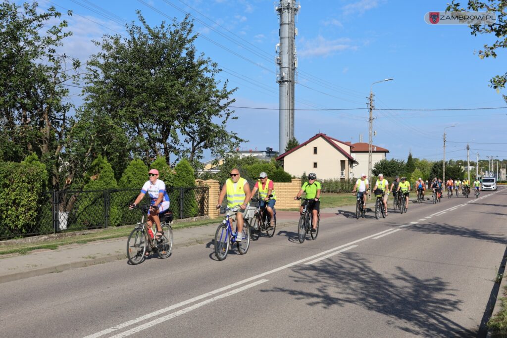 Rowerzyści w tegorocznej pielgrzymce do Hodyszewa 11.08.2024r. fot. M. Maciejewski