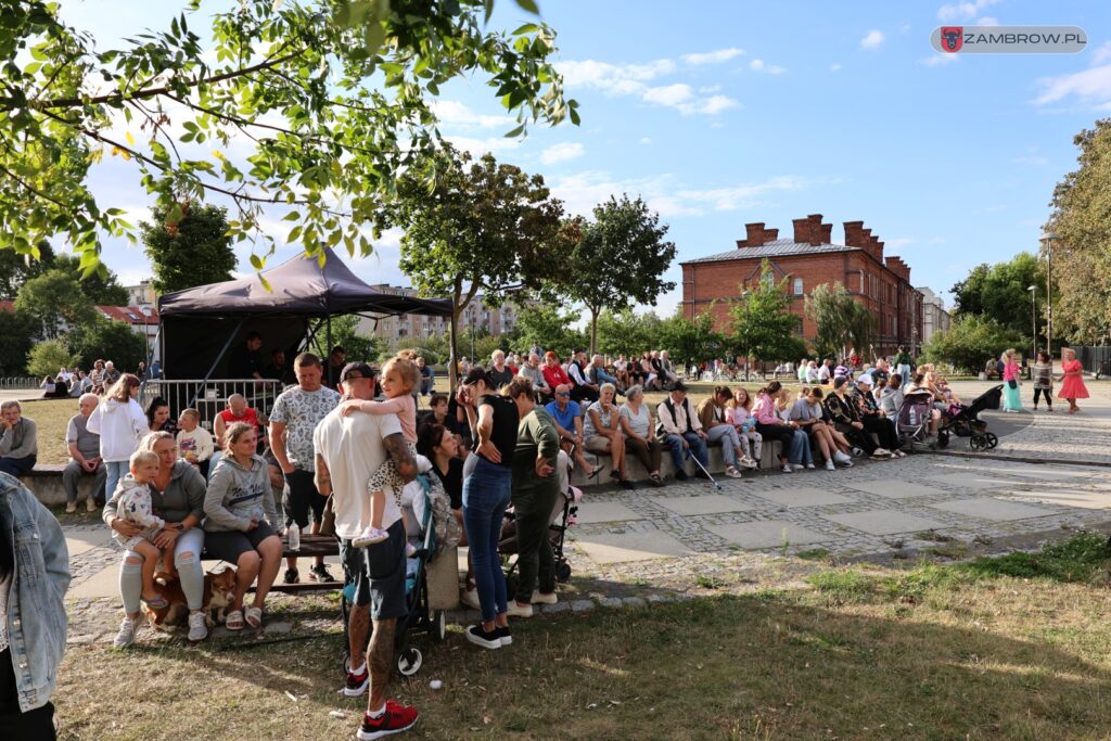 Koncert w ramach Letniej Estrady MOK - "Bawimy się w rytmie lata" 11.08.2024r. fot. M. Maciejewski