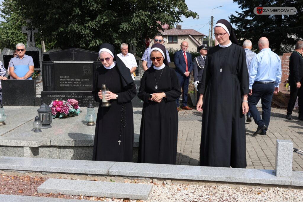 Uczcili pamięć żołnierzy poległych podczas wybuchu II wojny światowej 01.09.2024r. fot. Justyna Włodkowska - Kurpiewska