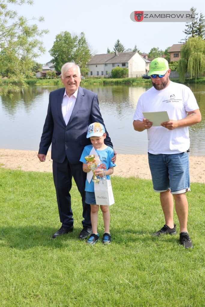 Zawody Wędkarskie dla dzieci i młodzieży o Puchar Burmistrza Miasta Zambrów 01.06.2025r. fot. J. Kurpiewska