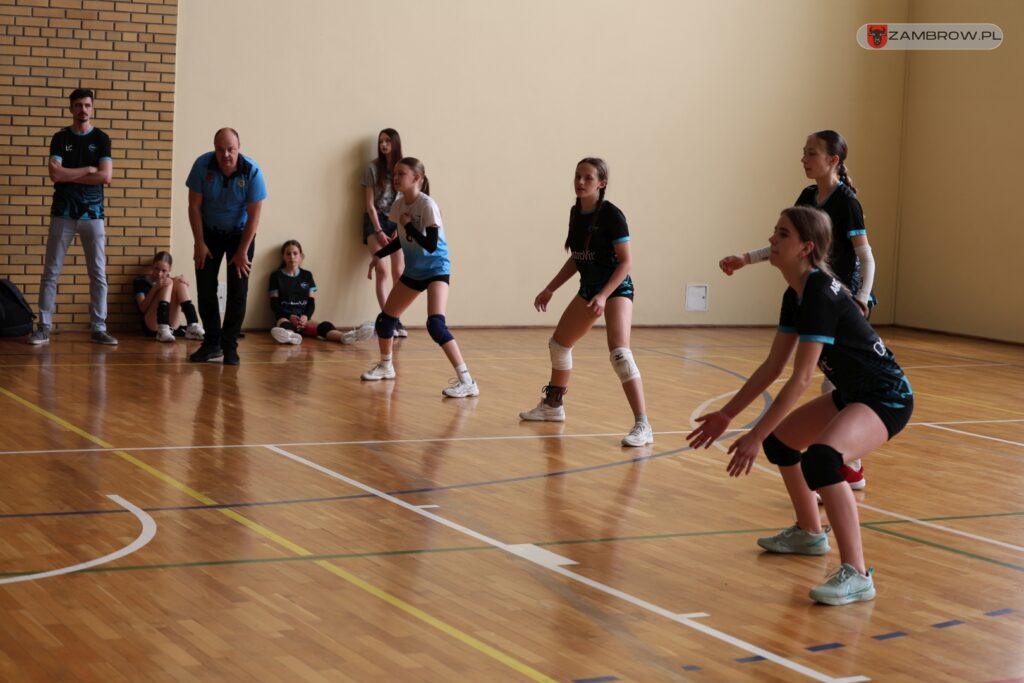 Międzynarodowy Turniej Siatkówki Młodziczek w Zambrowie 01.06.2025r. fot. J. Kurpiewska
