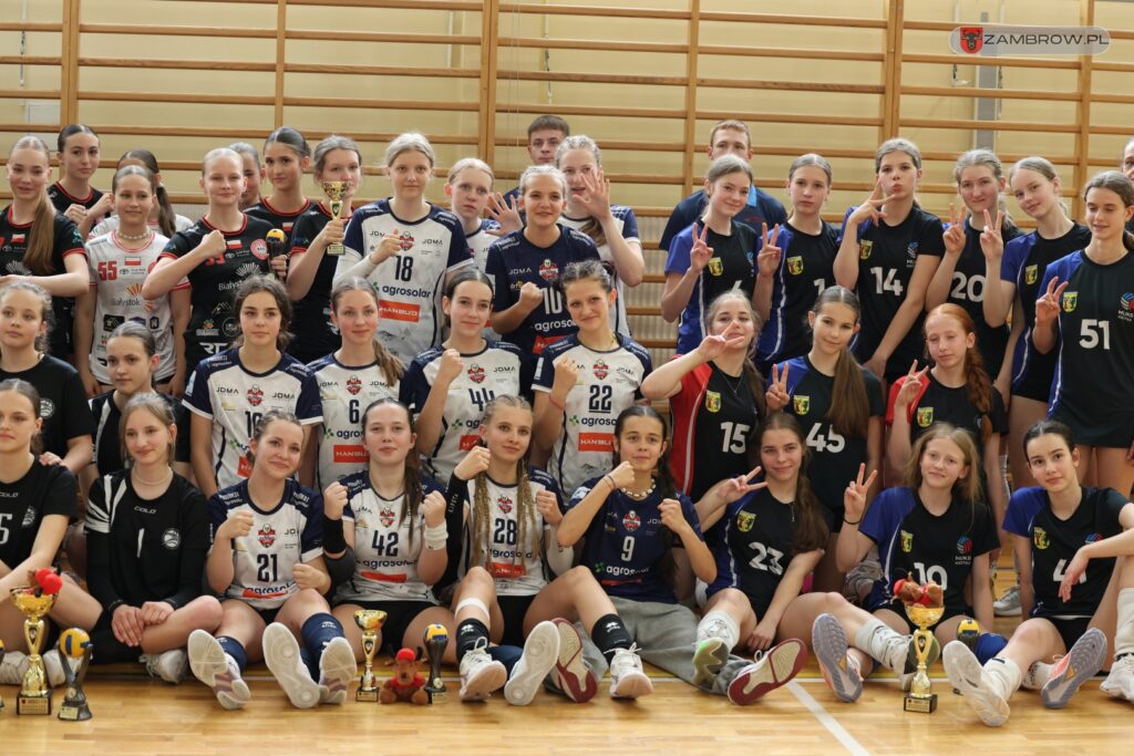 Międzynarodowy Turniej Siatkówki Młodziczek w Zambrowie 01.06.2025r. fot. J. Kurpiewska