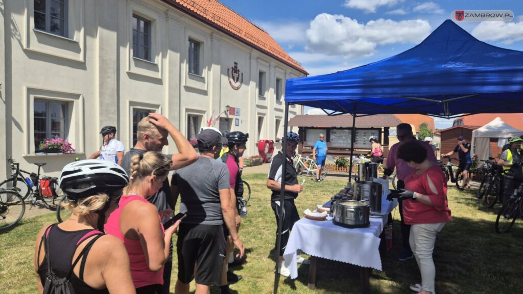 Ponad 200 km pokonali rowerzyści w tegorocznym dwudniowym rajdzie "Zambrów na rowery" 5 - 6.07.2025r. fot. A. Trochimowicz